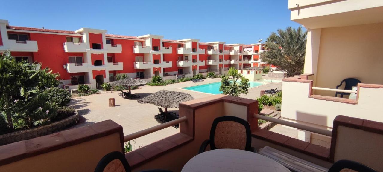 Sal Service Red Moradias Residence With Pool Santa Maria Exterior foto